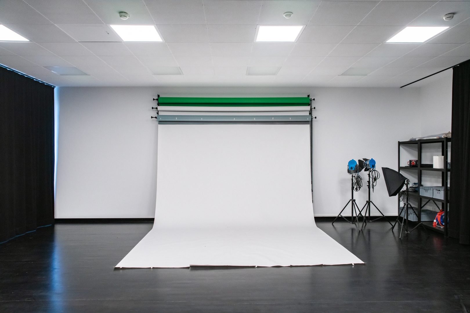 Studio 2, Film, Foto, Hohlkehle