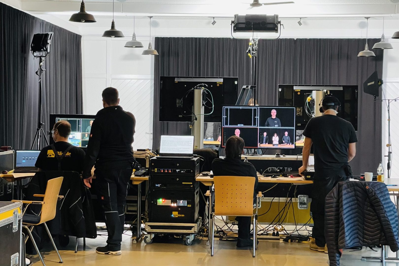 Studio-3 Livestream Filmproduktion Behind the Scenes in den Black Forest Studios