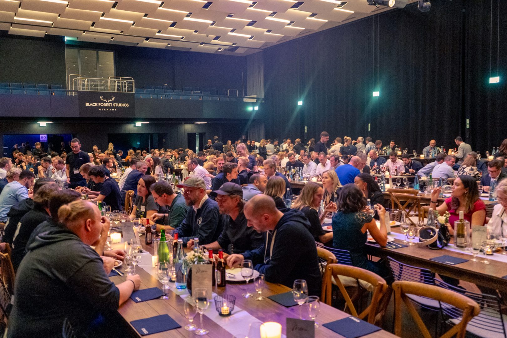 Stage 1 Block Bestuhlung Dinner